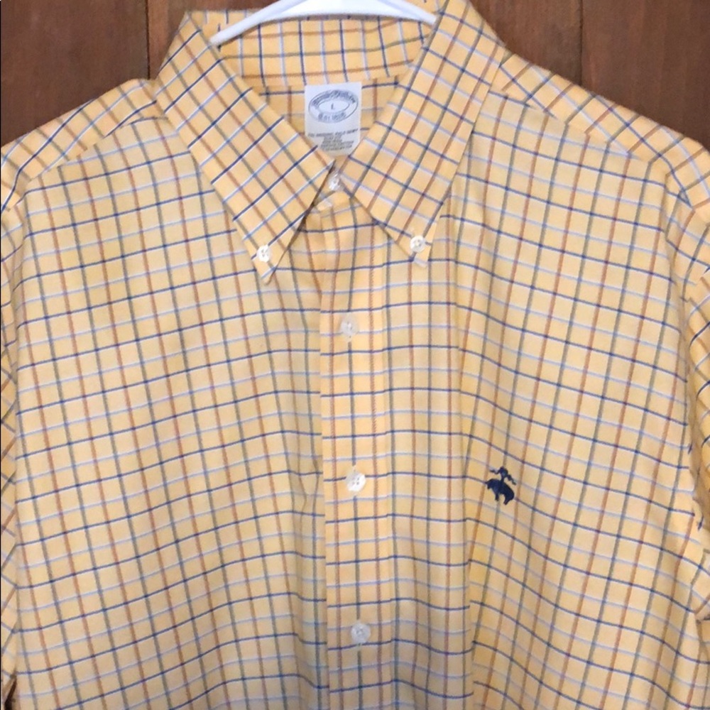 Brooks Brothers non-iron button down L